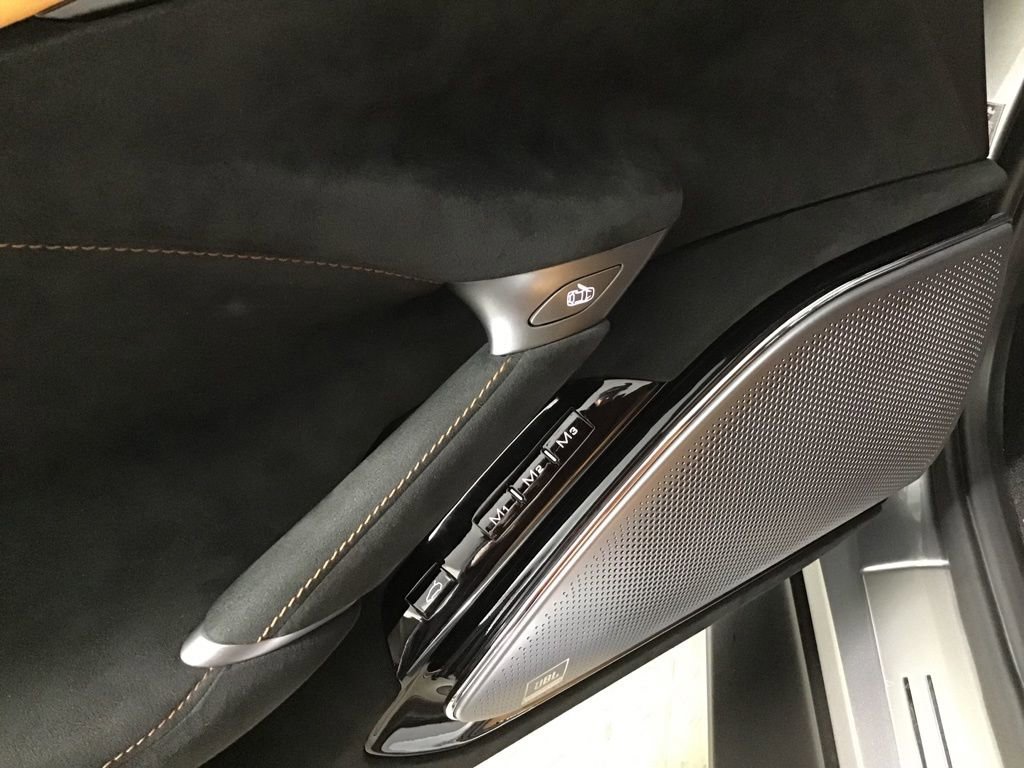 Used 2022 Ferrari Roma image 28