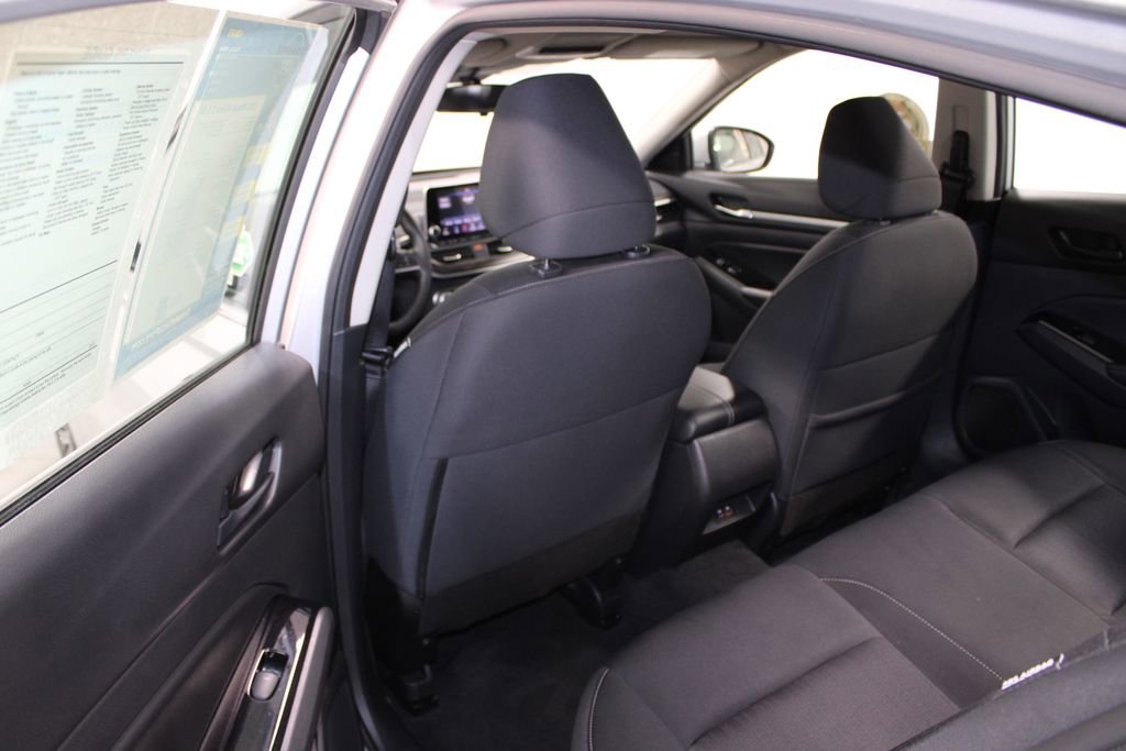 Used 2023 Nissan Altima 2.5 SV image 23