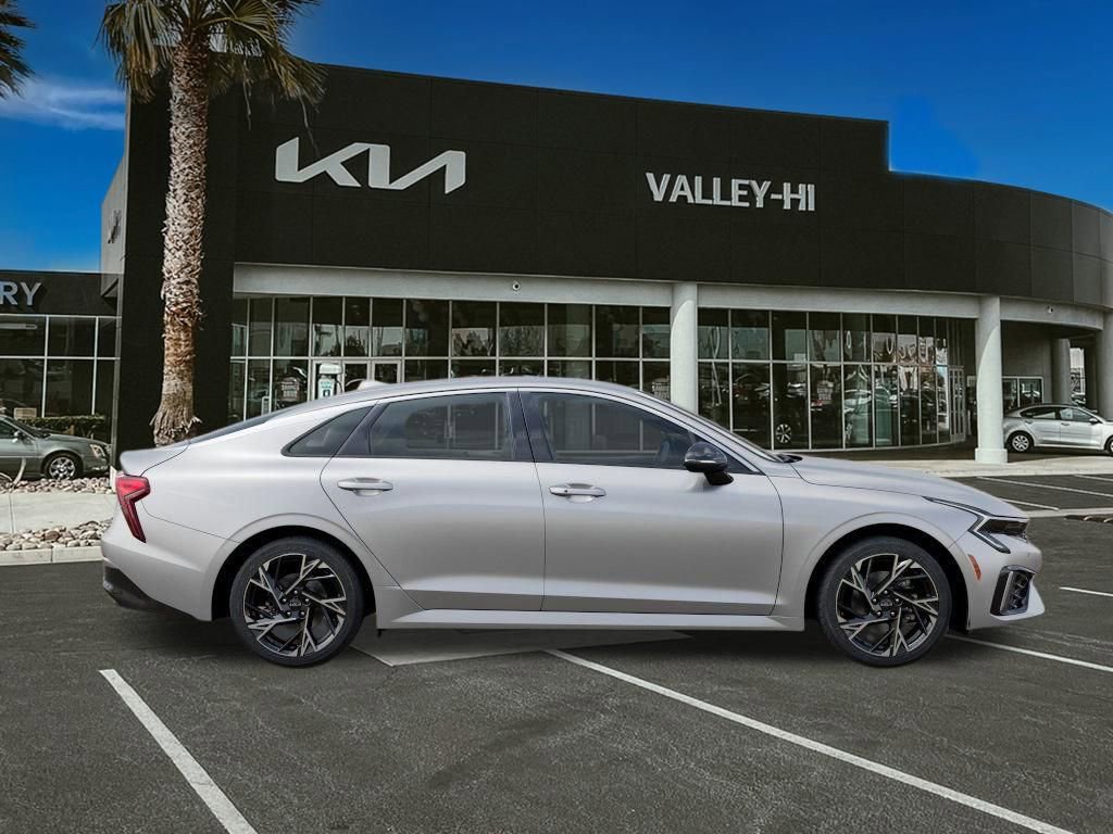 New 2025 Kia K5 GT-Line image 8