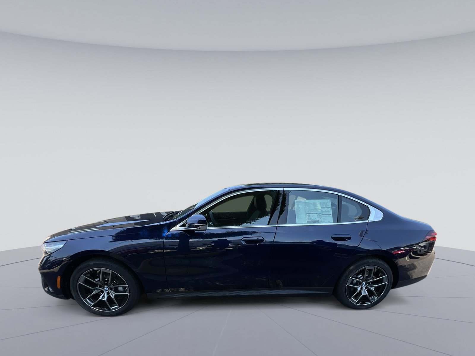 New 2026 BMW 530i xDrive w/ Premium Package AWD/4WD image 2
