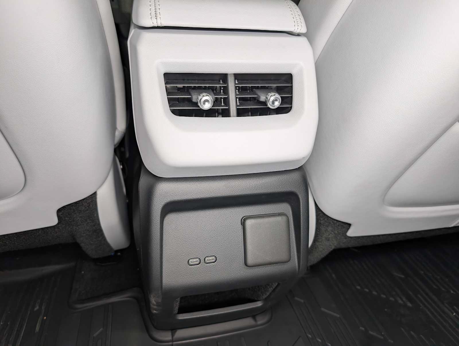 New 2026 Cadillac Optiq Sport 1 AWD/4WD image 18