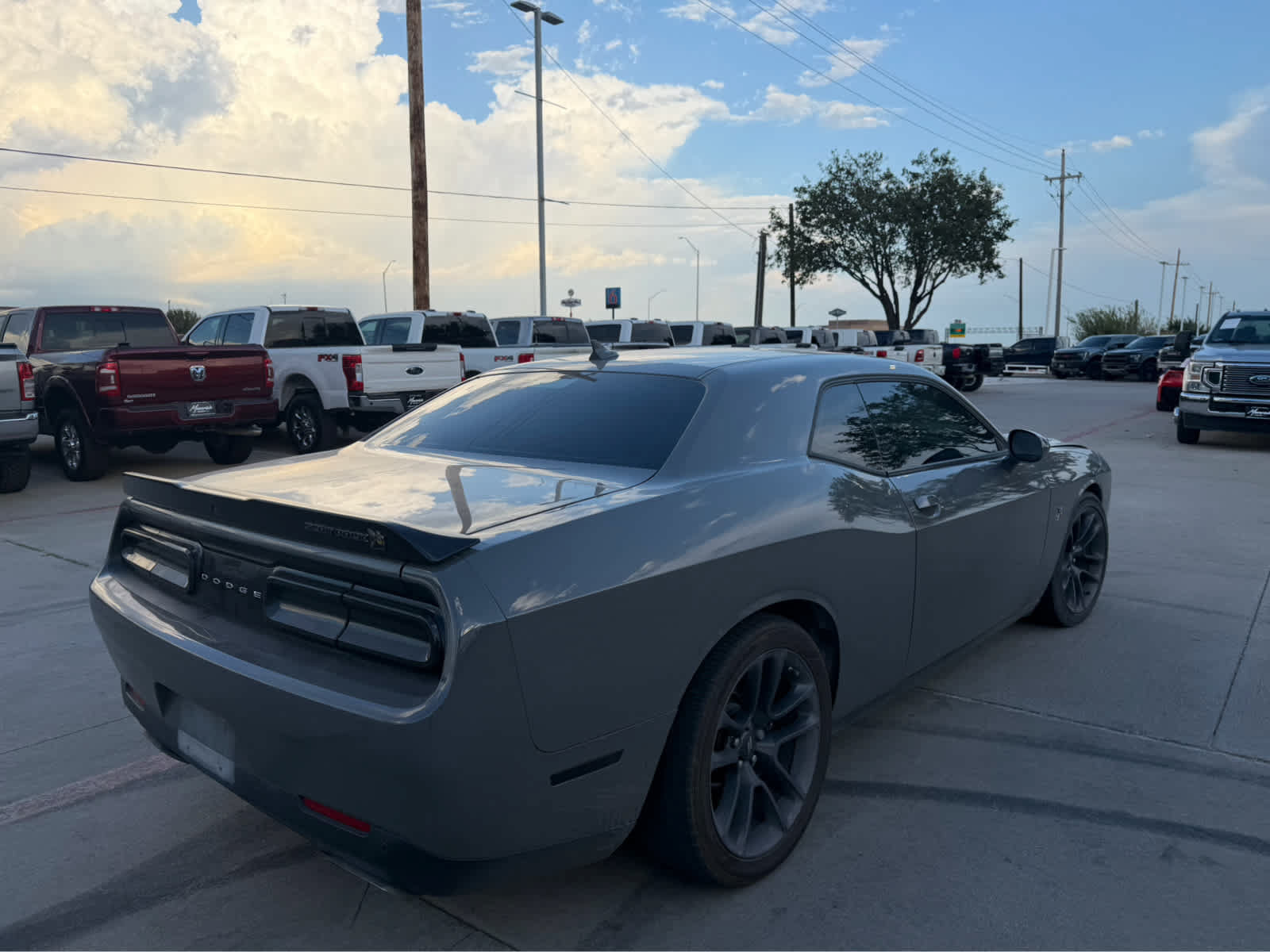Used 2023 Dodge Challenger R/T Scat Pack RWD image 4