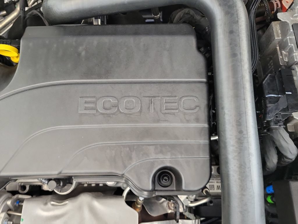 Used 2024 Chevrolet Equinox Premier w/ LPO, Floor Liner Package FWD image 10