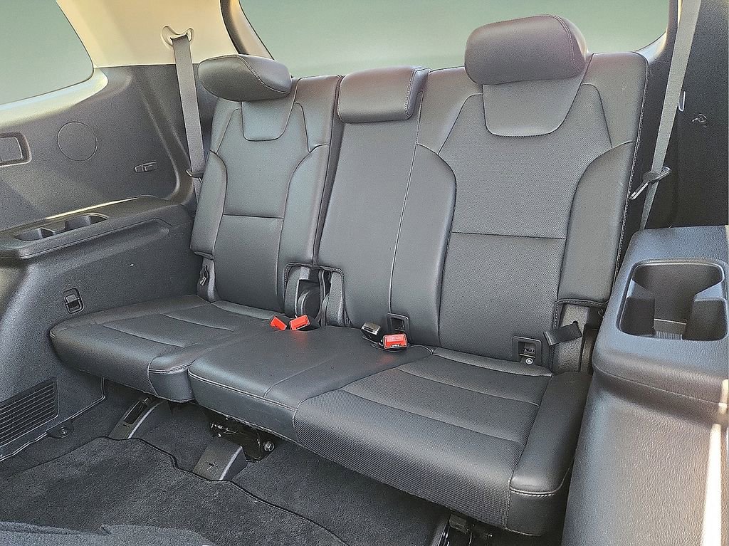 Used 2025 Kia Telluride S FWD image 15