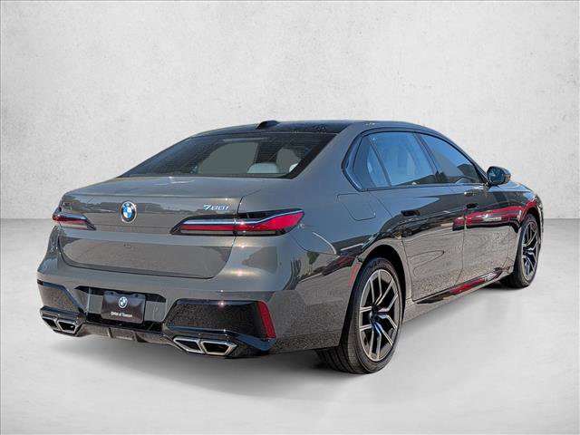 Certified 2023 BMW 760i xDrive AWD/4WD image 5