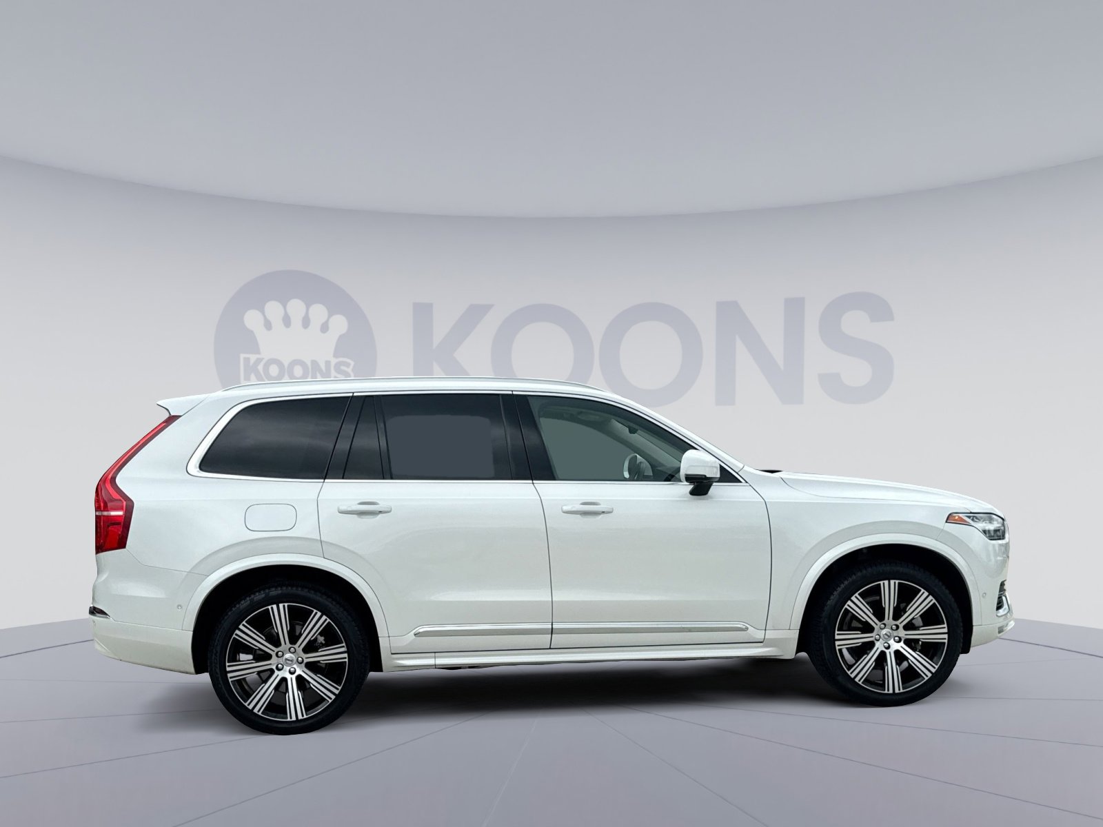 Certified 2024 Volvo XC90 B6 Ultimate AWD/4WD image 8