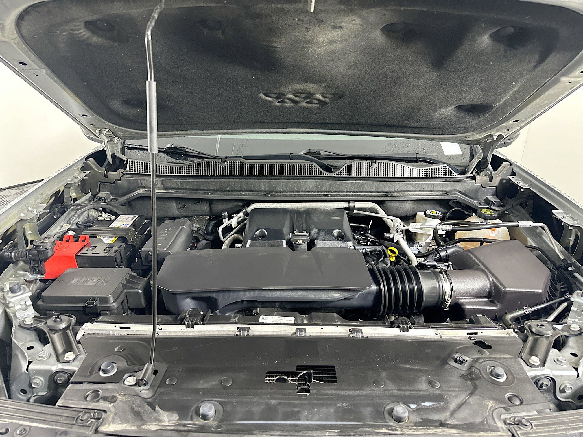 Used 2024 GMC Canyon Elevation w/ Elevation Premium Package image 33