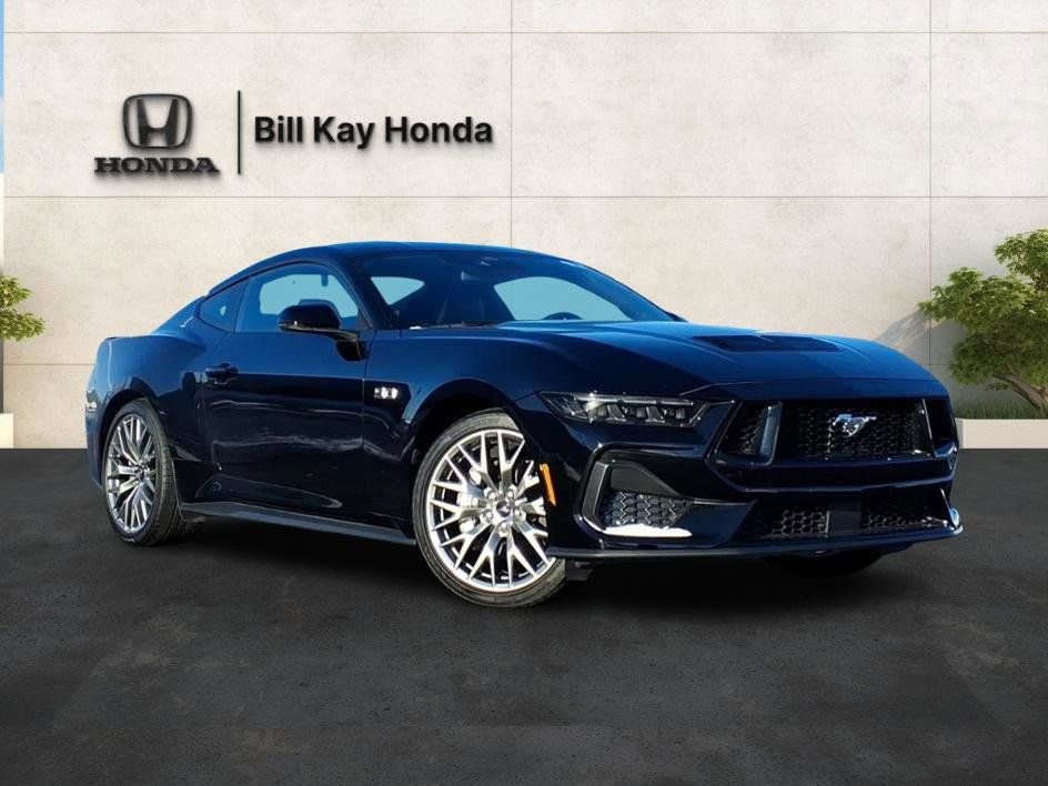 Used 2025 Ford Mustang GT Premium image 5