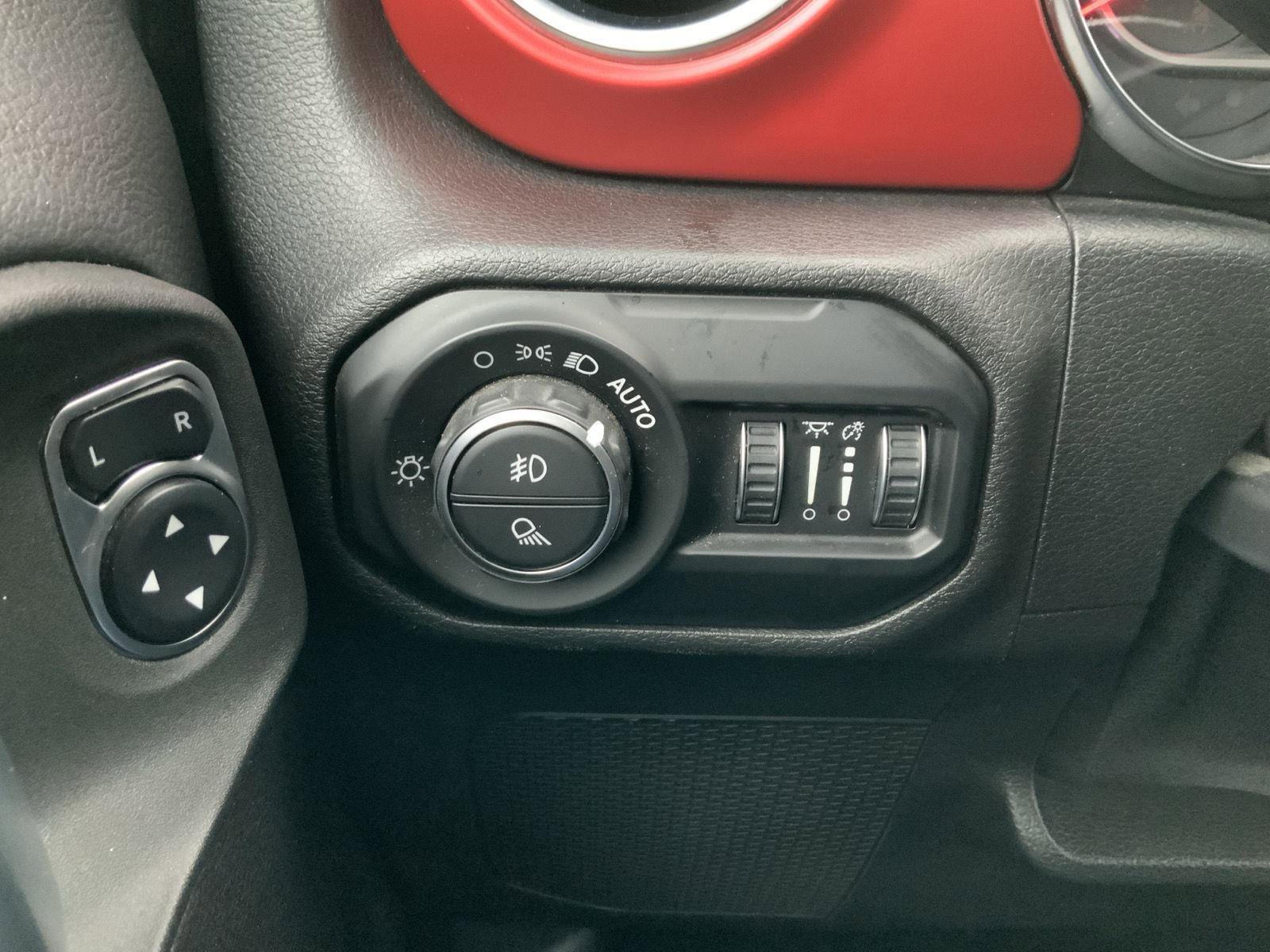 Used 2021 Jeep Gladiator Rubicon image 31