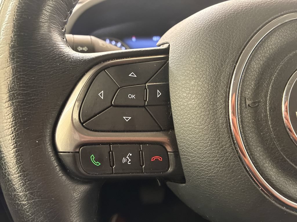 Used 2020 Jeep Renegade Limited w/ Safety and Security Group AWD/4WD image 25