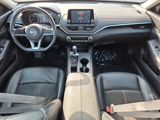 Used 2021 Nissan Altima 2.5 SR FWD image 17