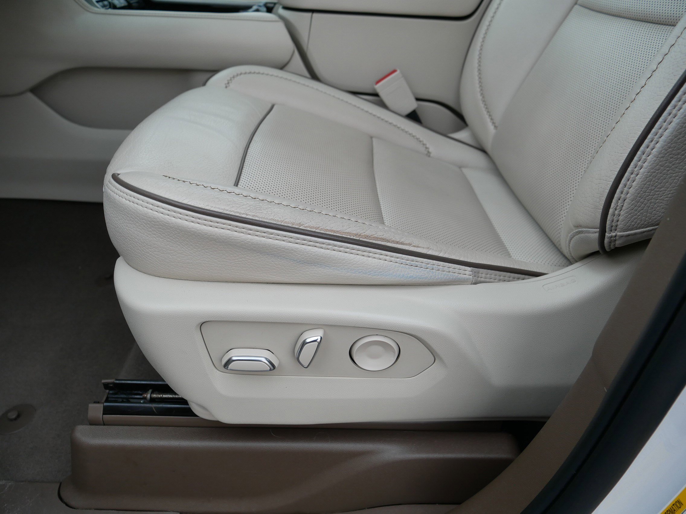 Used 2022 GMC Yukon Denali image 20