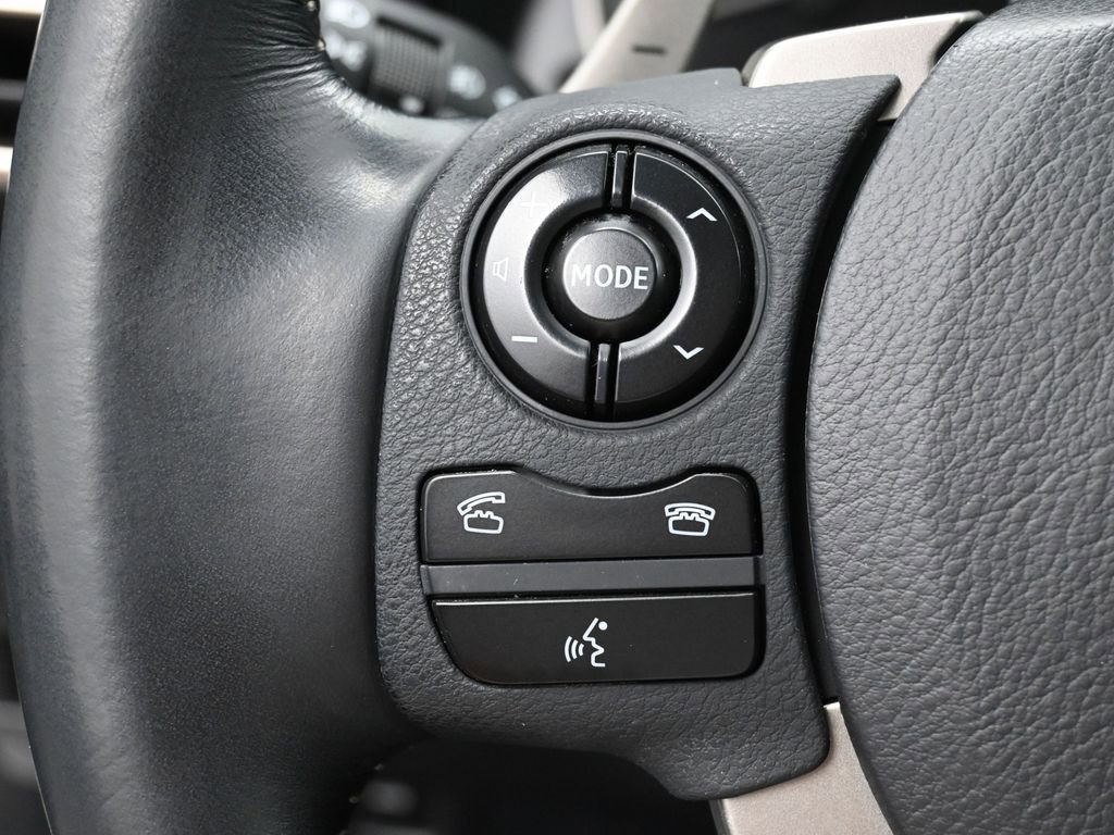 Used 2015 Lexus IS 250 AWD w/ Luxury Package image 18