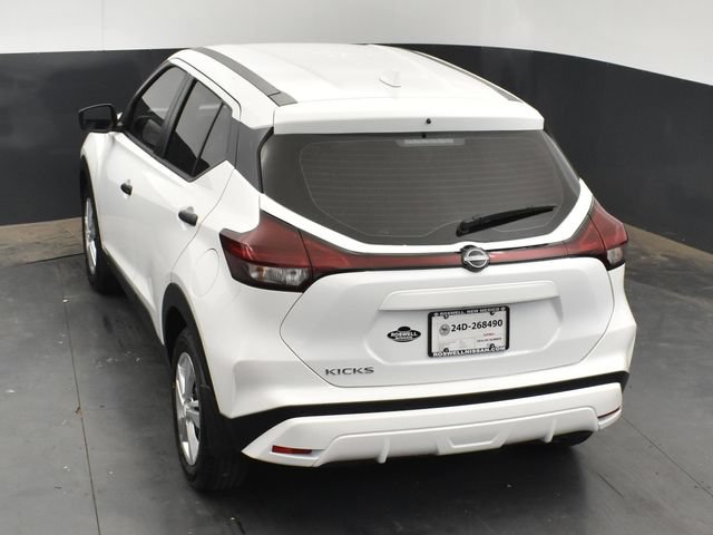 Used 2024 Nissan Kicks S FWD image 27