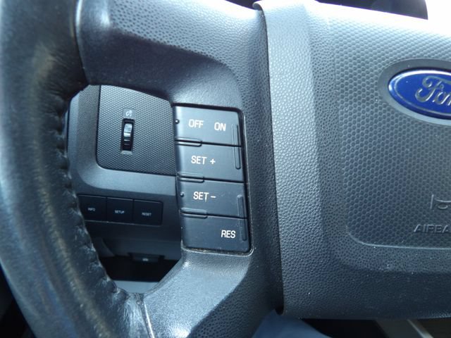 Used 2010 Ford Escape XLT AWD/4WD image 16
