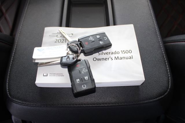 Used 2021 Chevrolet Silverado 1500 Custom Trail Boss image 27