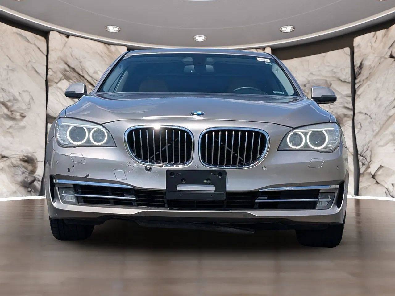 Used 2013 BMW 740Li xDrive AWD/4WD image 21