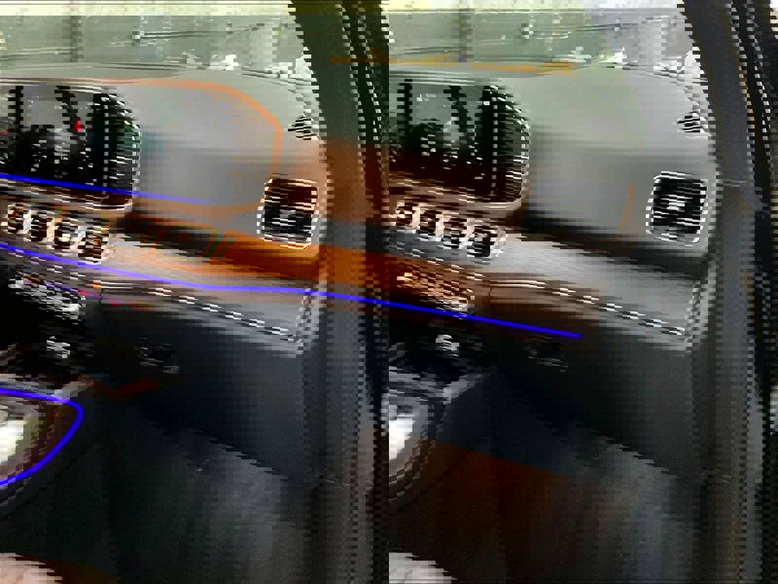 Used 2022 Mercedes-Benz GLE 350 4MATIC image 18