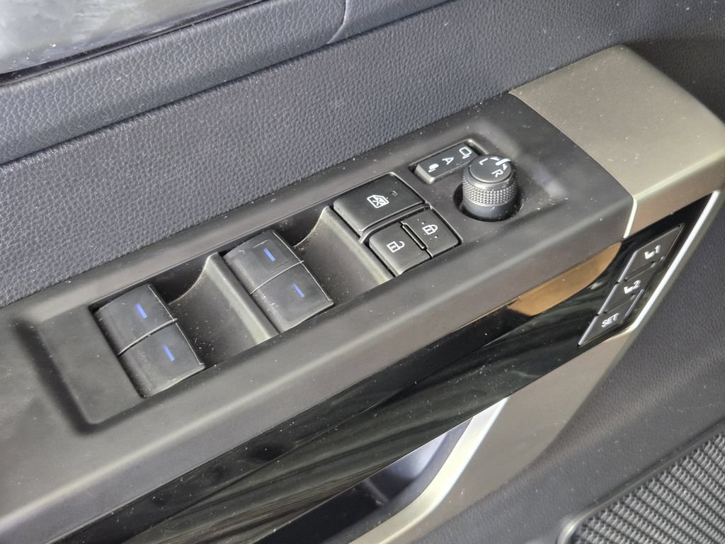 Used 2023 Toyota Sequoia Limited AWD/4WD image 25