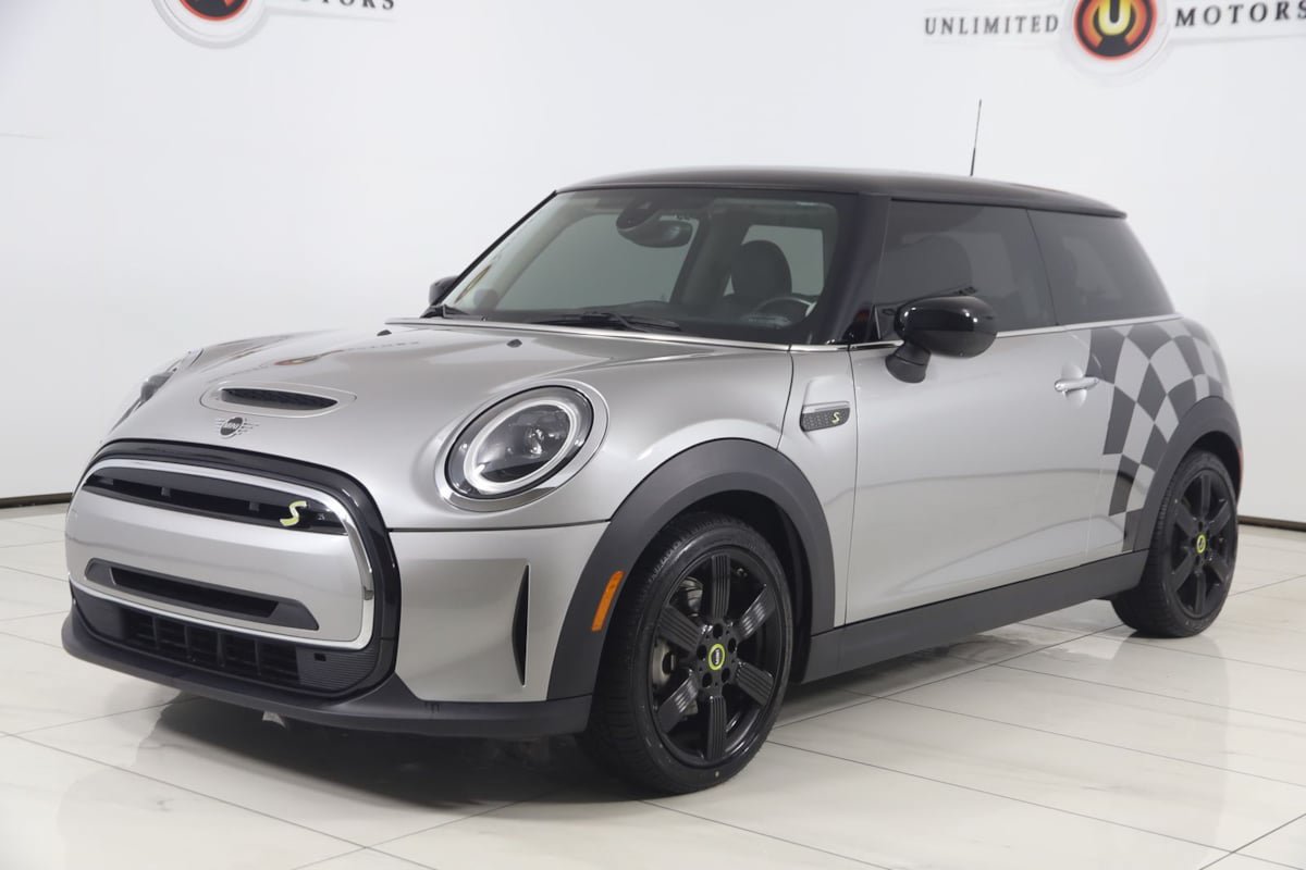 Used 2024 MINI Cooper SE FWD image 5