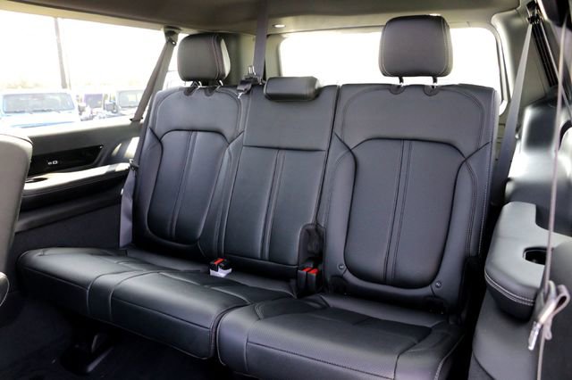 New 2026 Jeep Grand Wagoneer L Summit image 20