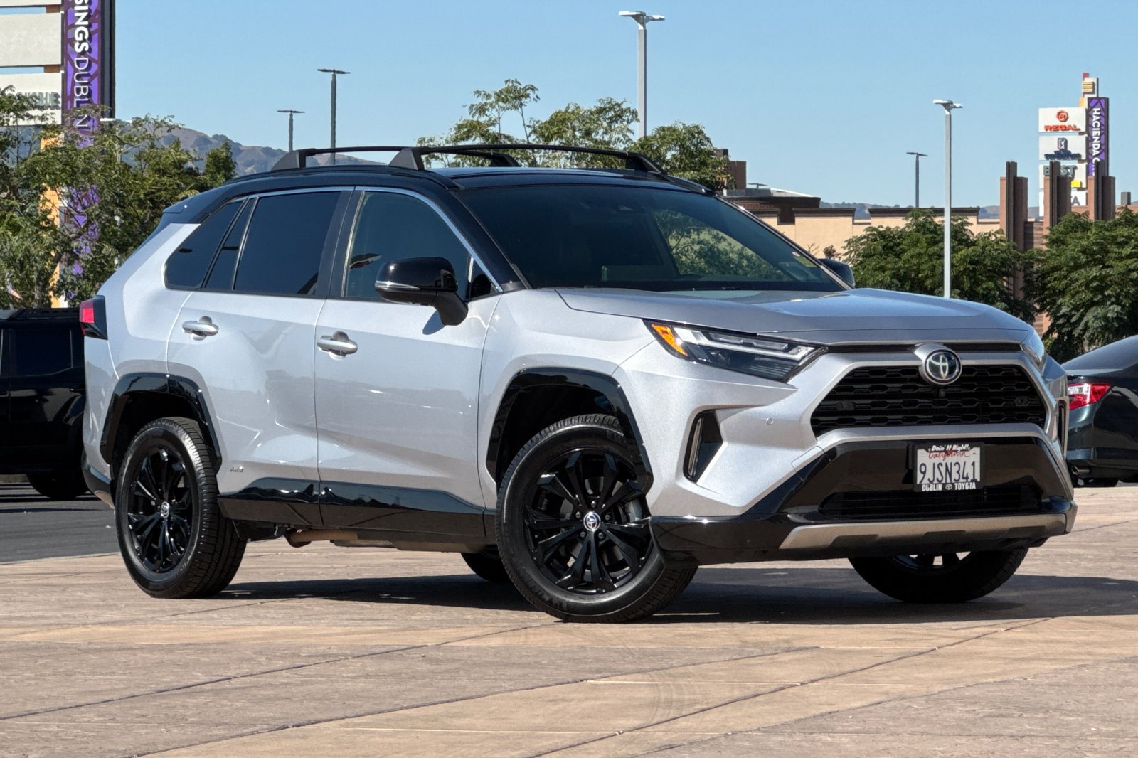 Certified 2023 Toyota RAV4 XSE AWD/4WD image 2