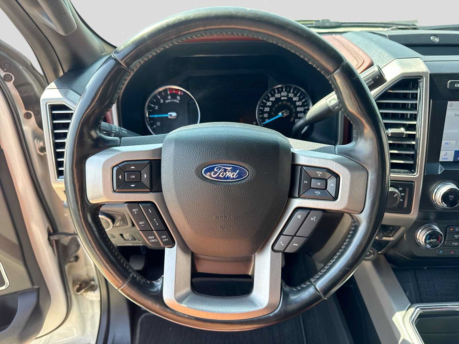 Used 2020 Ford F250 Platinum AWD/4WD image 23
