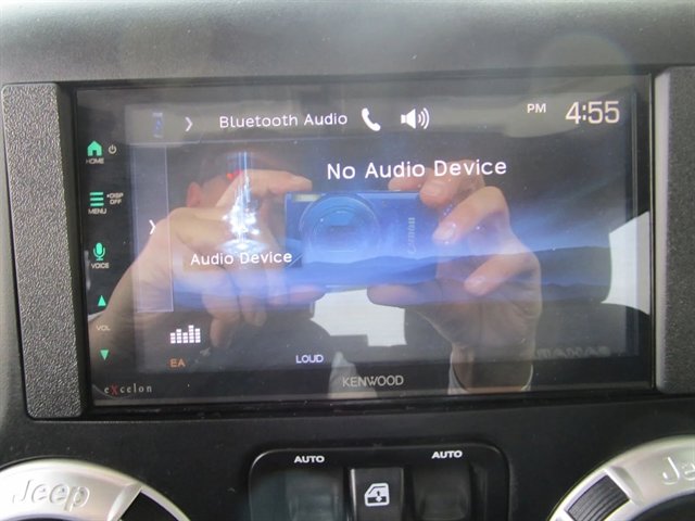 Used 2016 Jeep Wrangler Sahara w/ Dual Top Group image 26