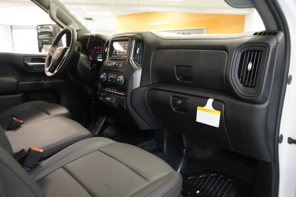 New 2026 Chevrolet Silverado 3500 W/T AWD/4WD image 34