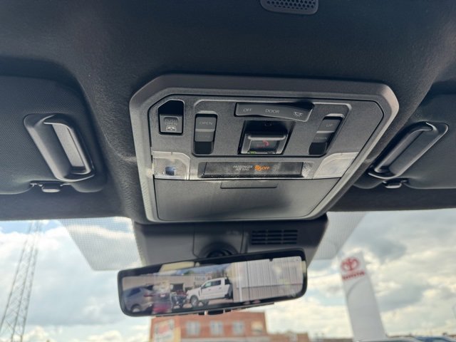 New 2025 Toyota 4Runner TRD Off-Road Premium image 31