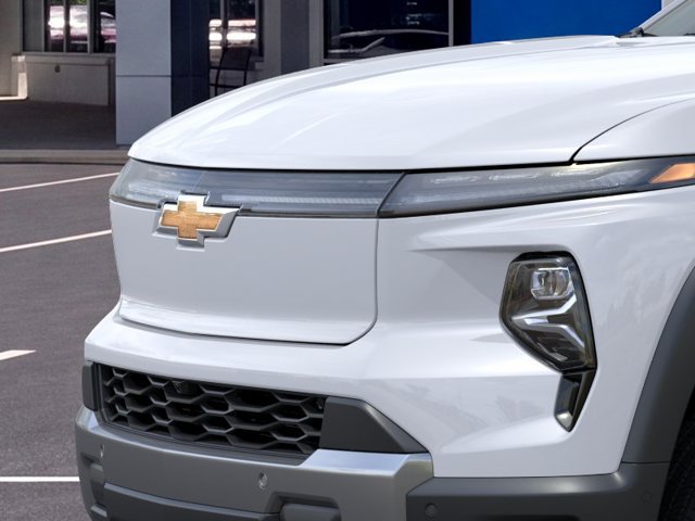 New 2026 Chevrolet Silverado EV LT AWD/4WD image 13