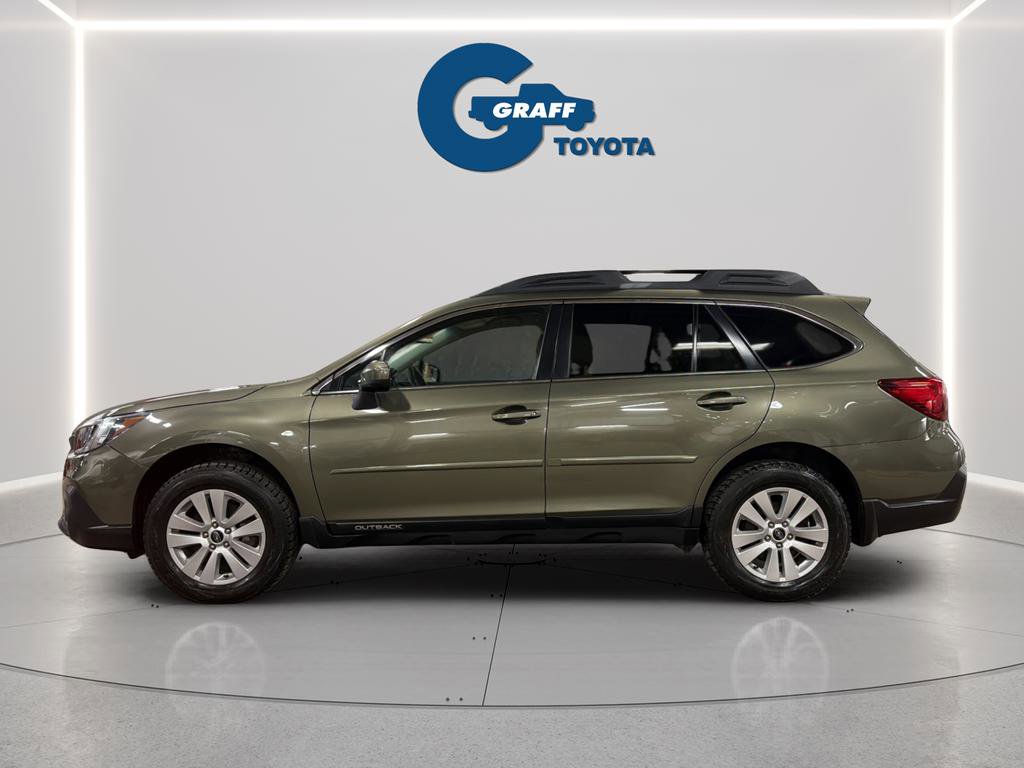 Used 2019 Subaru Outback 2.5i Premium image 3