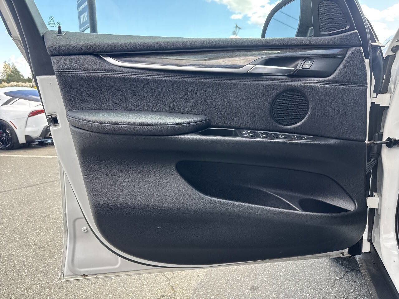 Used 2015 BMW X5 xDrive35i image 30