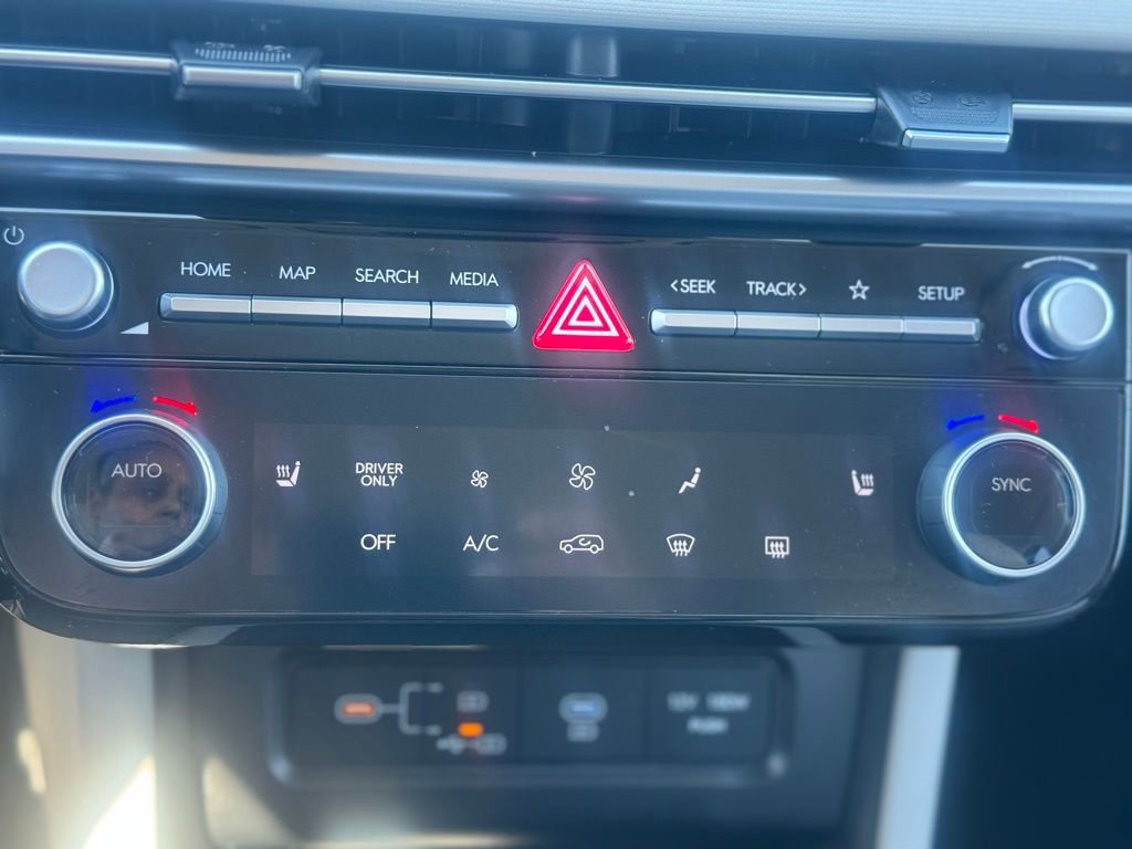 Certified 2025 Hyundai Tucson Blue image 15