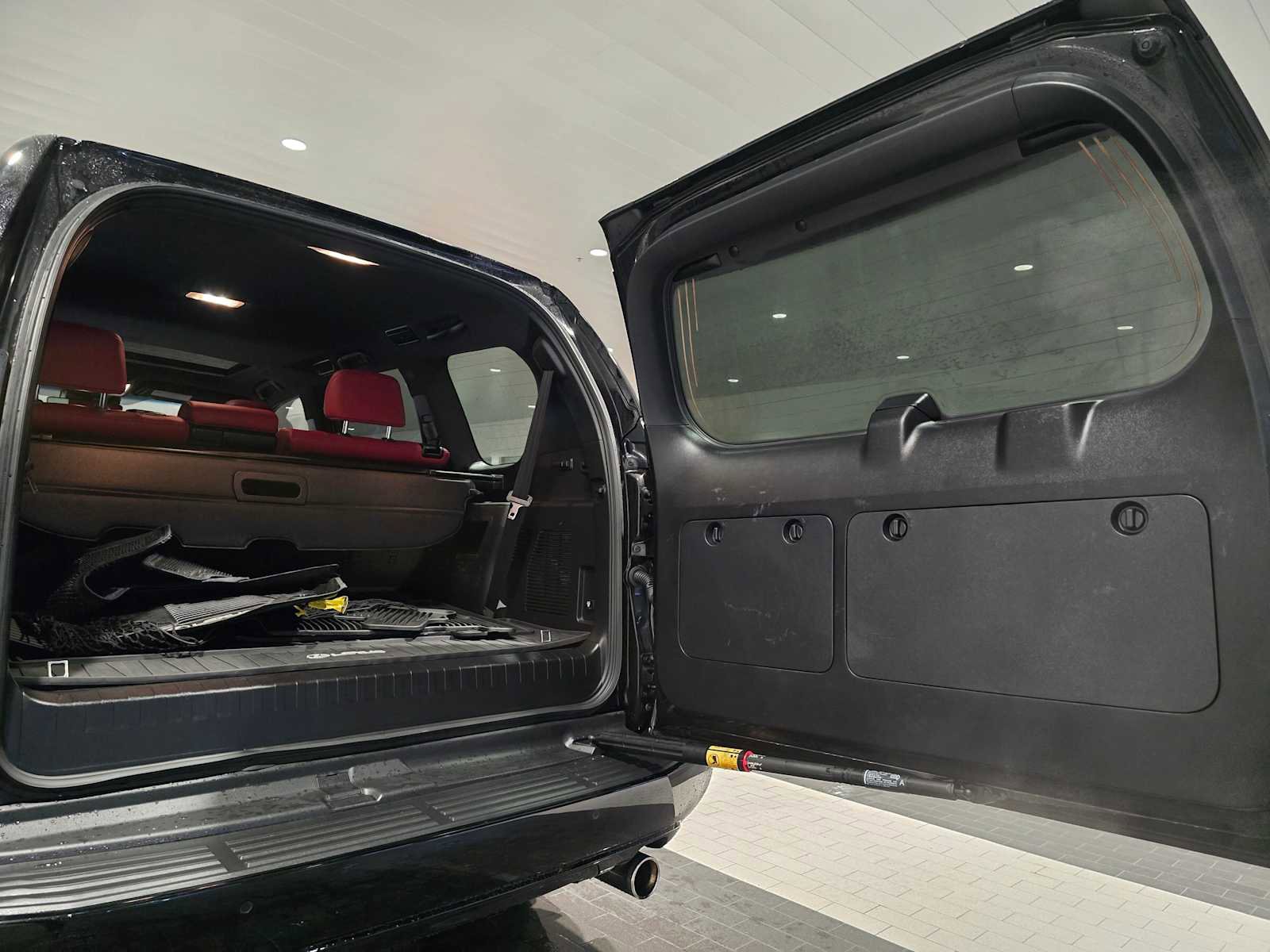 Used 2023 Lexus GX 460 Premium image 22