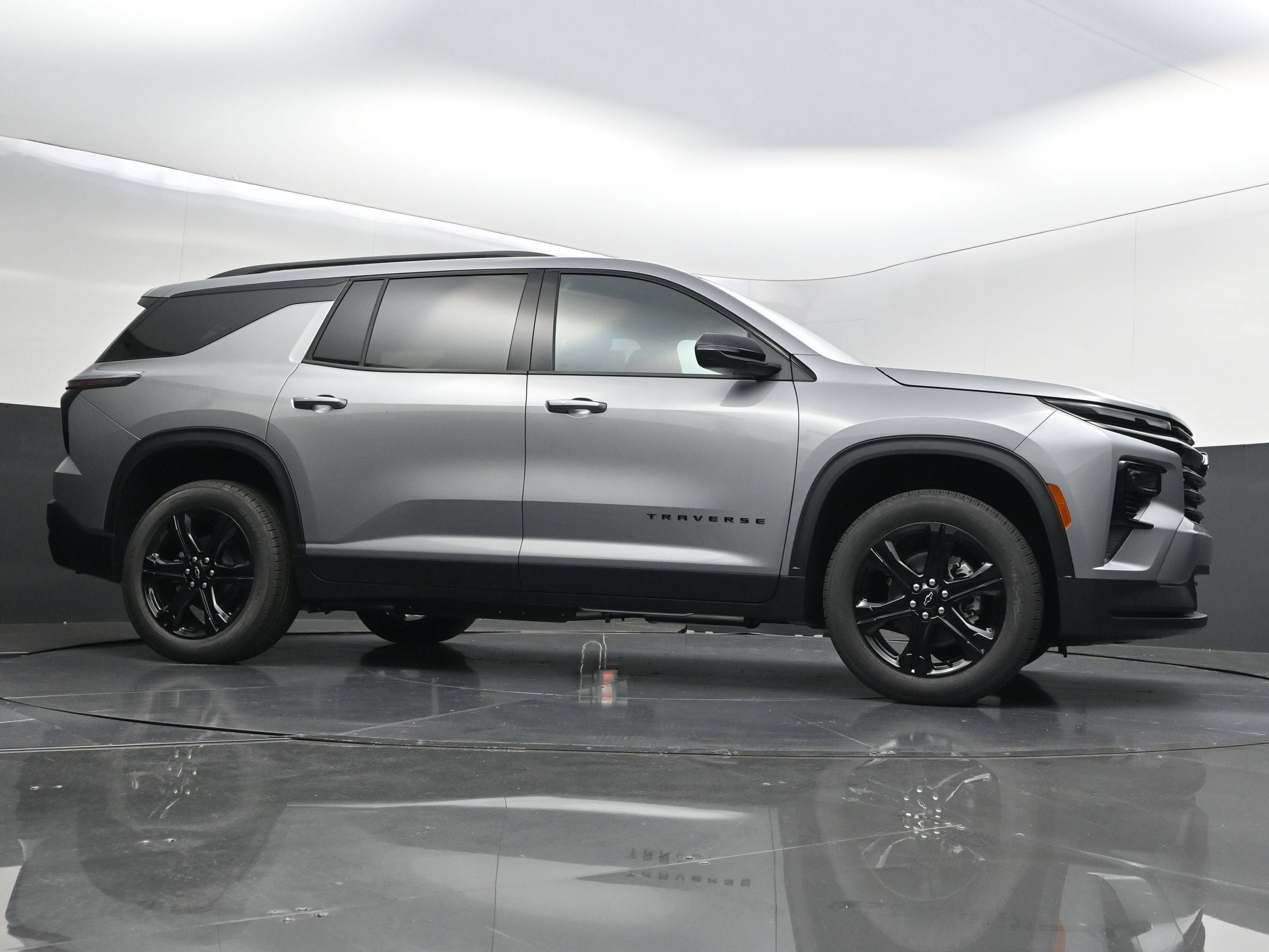 New 2027 Chevrolet Traverse LT w/ Midnight/Sport Edition AWD/4WD image 46