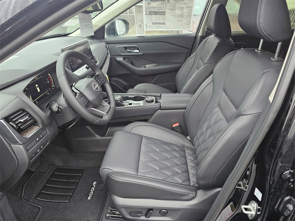 New 2026 Nissan Rogue Platinum image 17