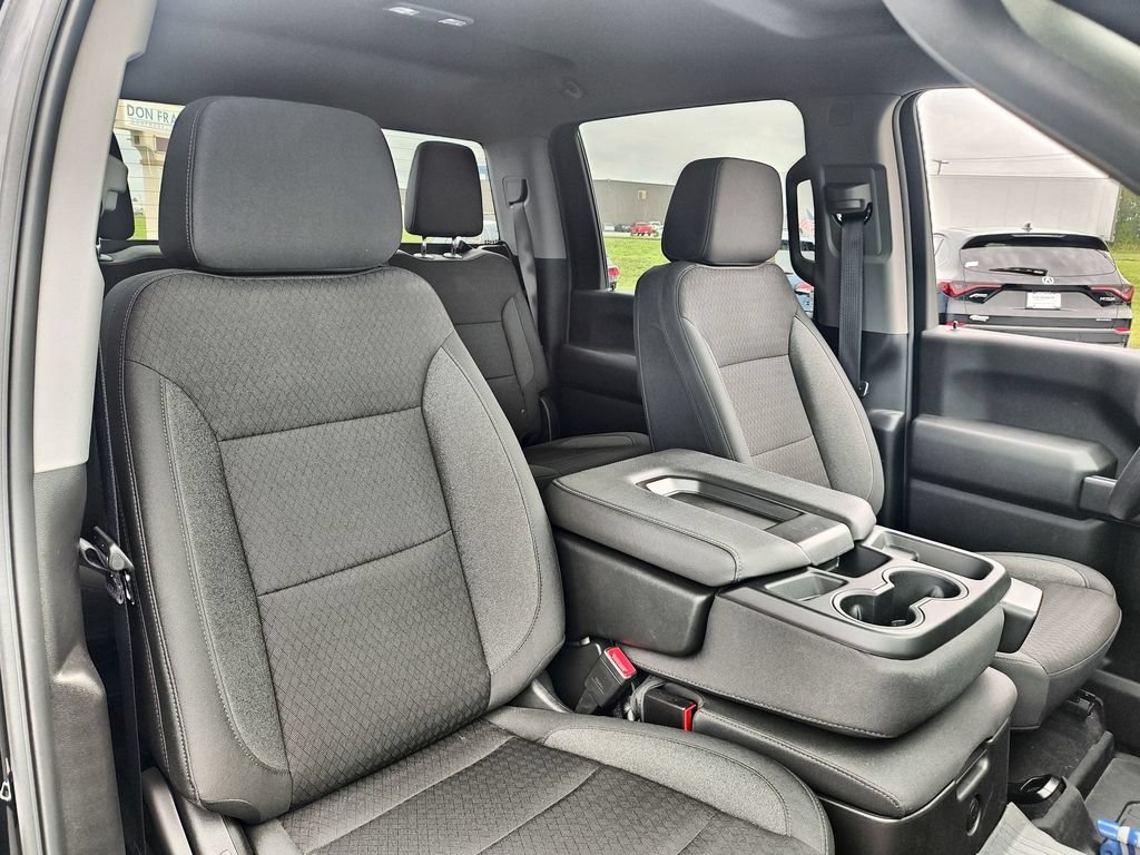 Used 2025 GMC Sierra 2500 Pro w/ 1SA Pro Safety Plus Package AWD/4WD image 25