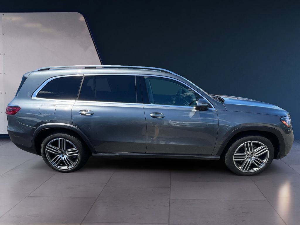 Used 2025 Mercedes-Benz GLS 450 4MATIC image 6