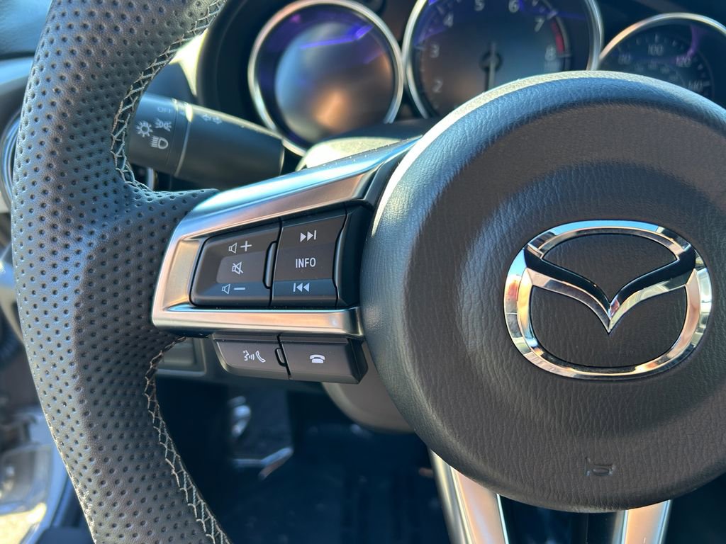 Used 2024 MAZDA MX-5 Miata Club image 17