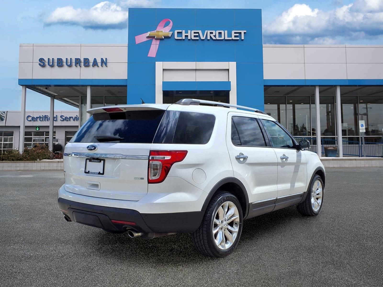 Used 2013 Ford Explorer XLT AWD/4WD image 5