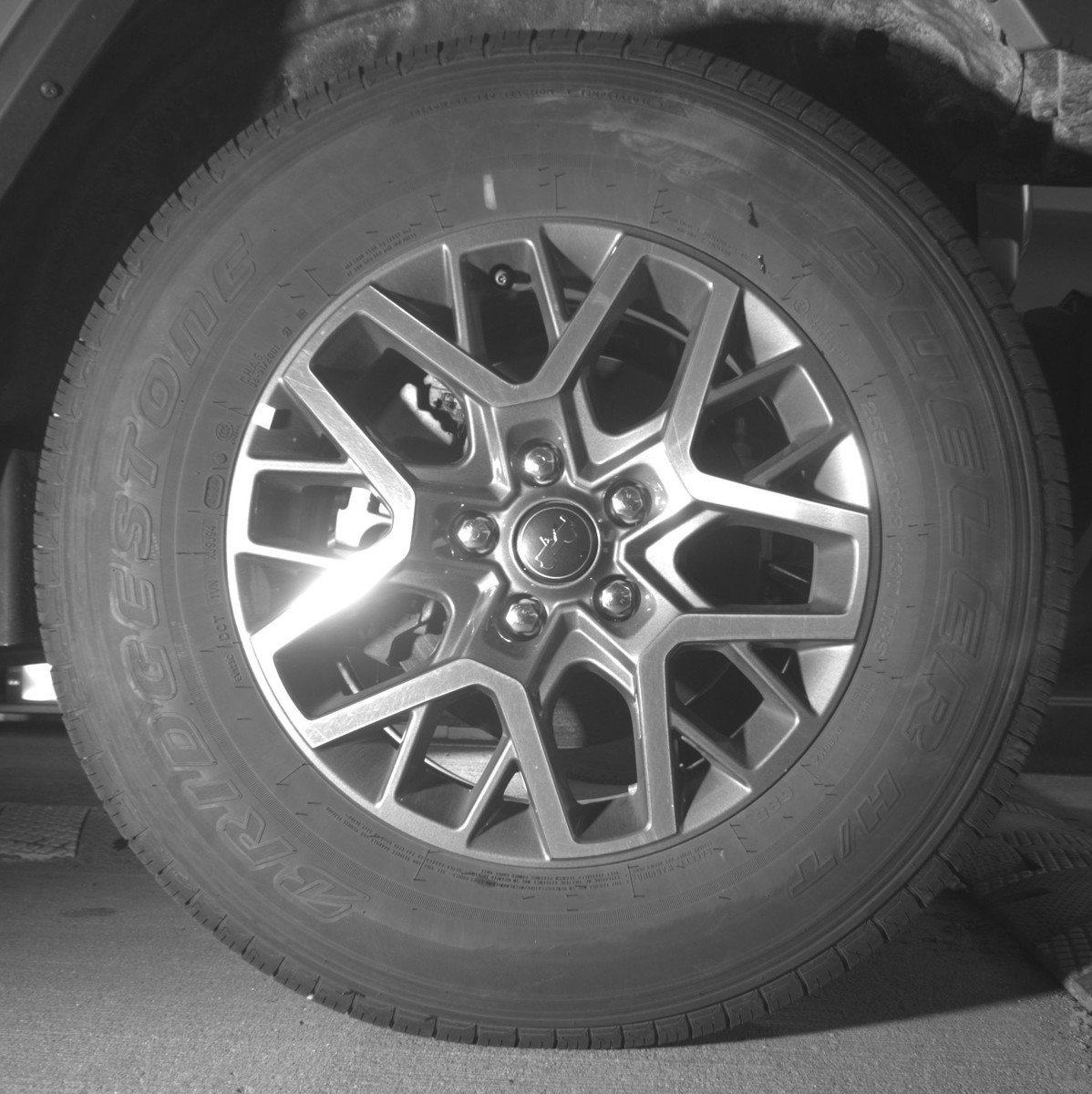 Used 2025 Jeep Wrangler Sahara image 13