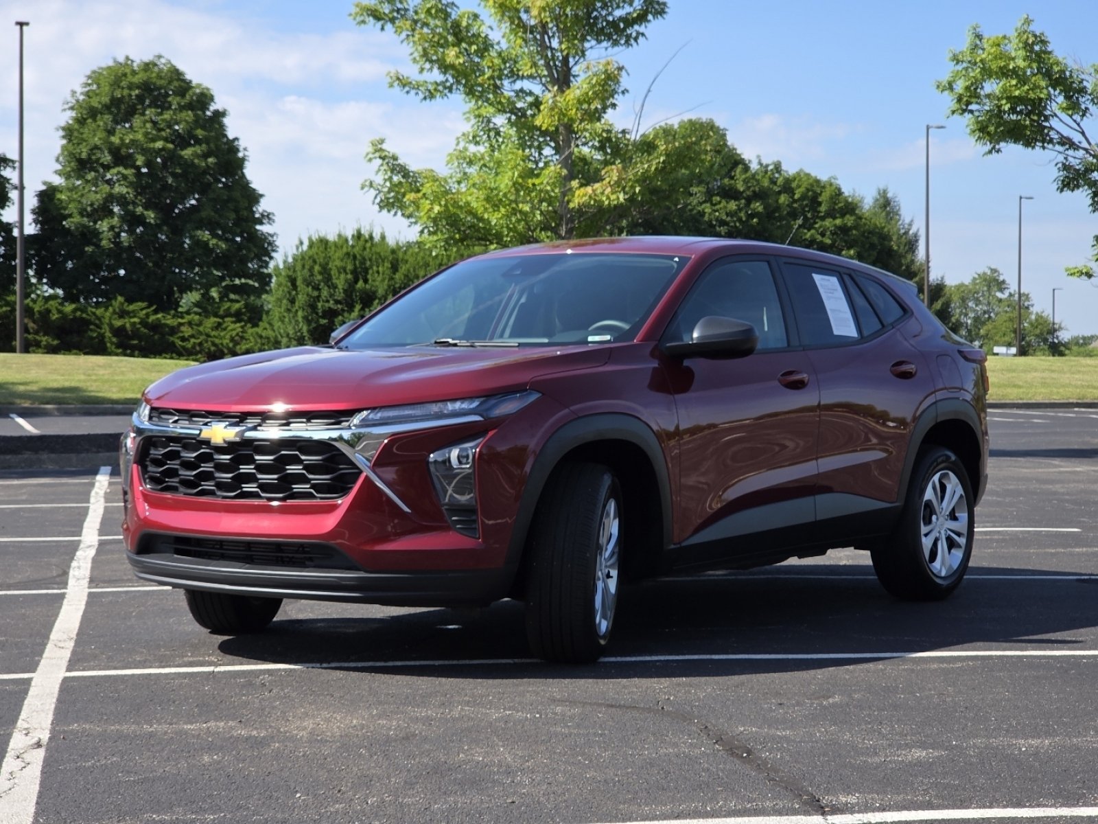Used 2024 Chevrolet Trax LS FWD image 13