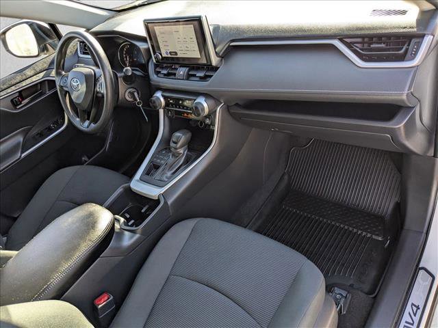 Used 2024 Toyota RAV4 LE image 20