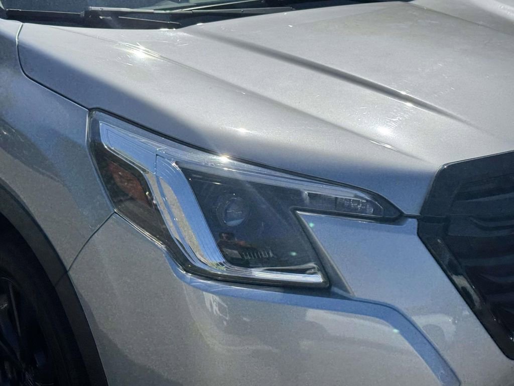 Used 2023 Subaru Forester Sport AWD/4WD image 12