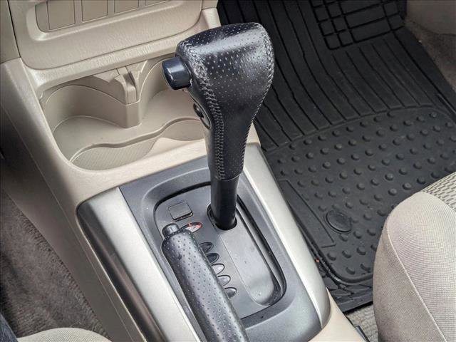 Used 2005 Toyota RAV4 2WD image 12