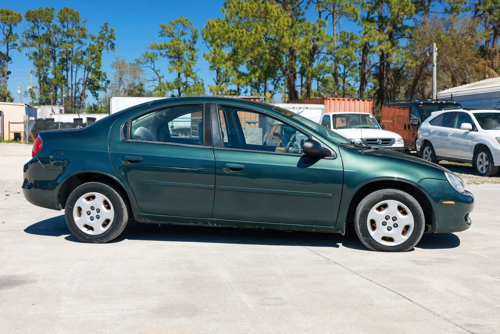 Used 2001 Dodge Neon Highline image 8