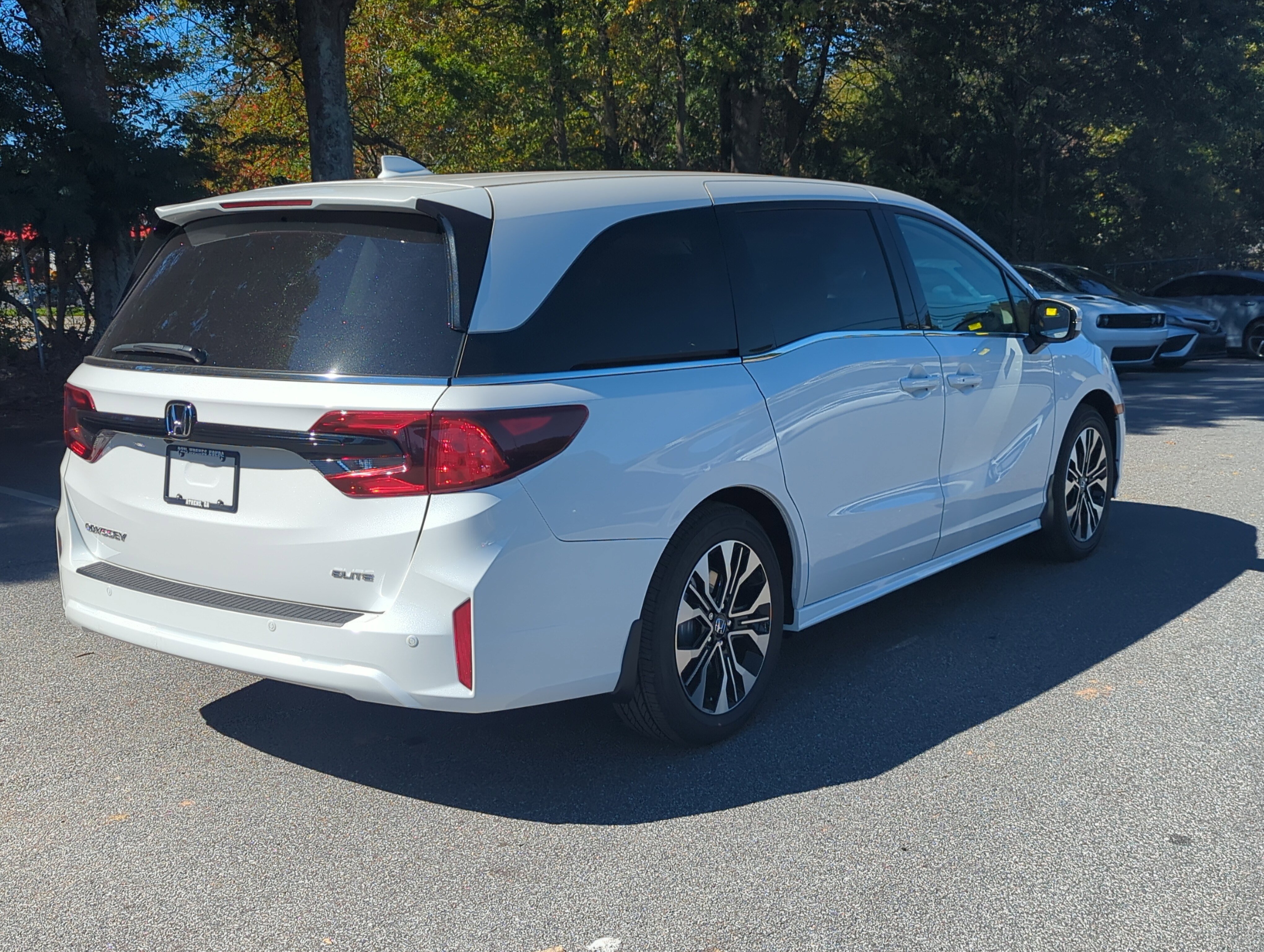 New 2026 Honda Odyssey Elite image 4