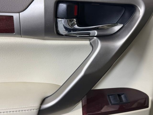 Used 2014 Lexus GX 460 w/ Premium Package image 24