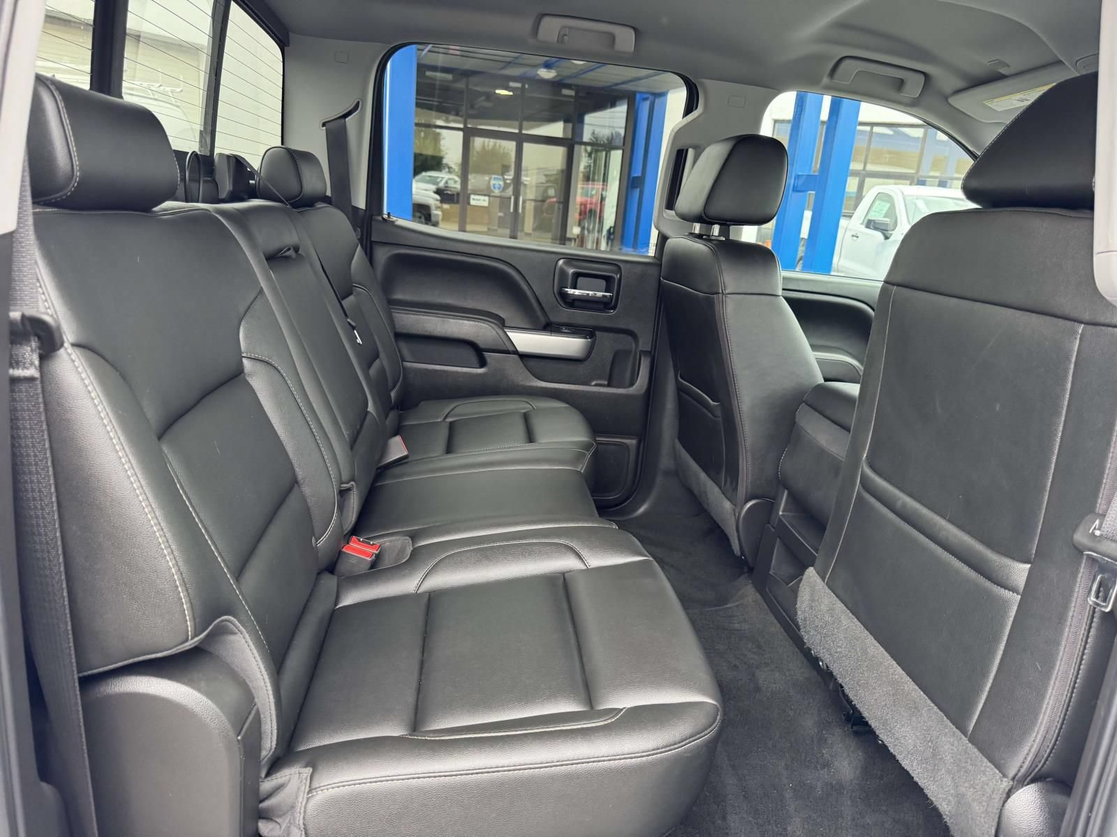 Used 2018 Chevrolet Silverado 1500 LT w/ All Star Edition AWD/4WD image 24
